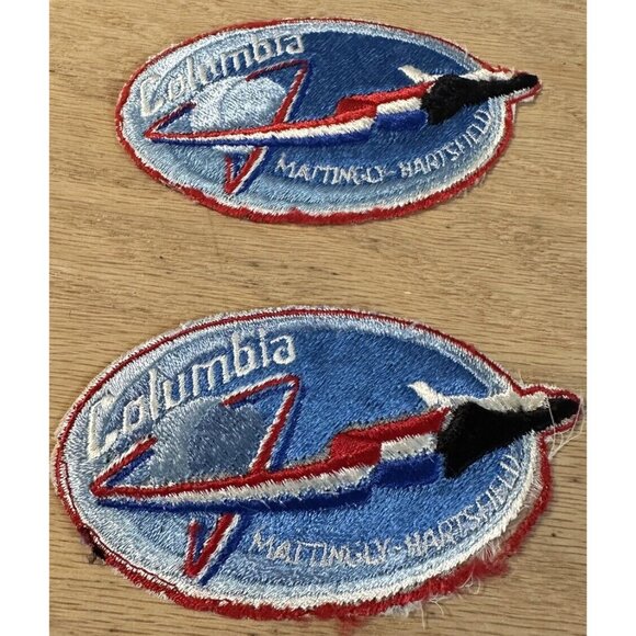 2 Vintage SPACE SHUTTLE COLUMBIA PATCH MATTINGLY HARTSFIELD NASA Space Jacket - Picture 1 of 4